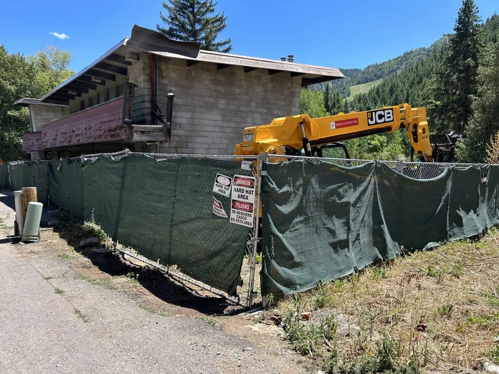 As Boomerang property languishes, city investigates - Vimarsana News